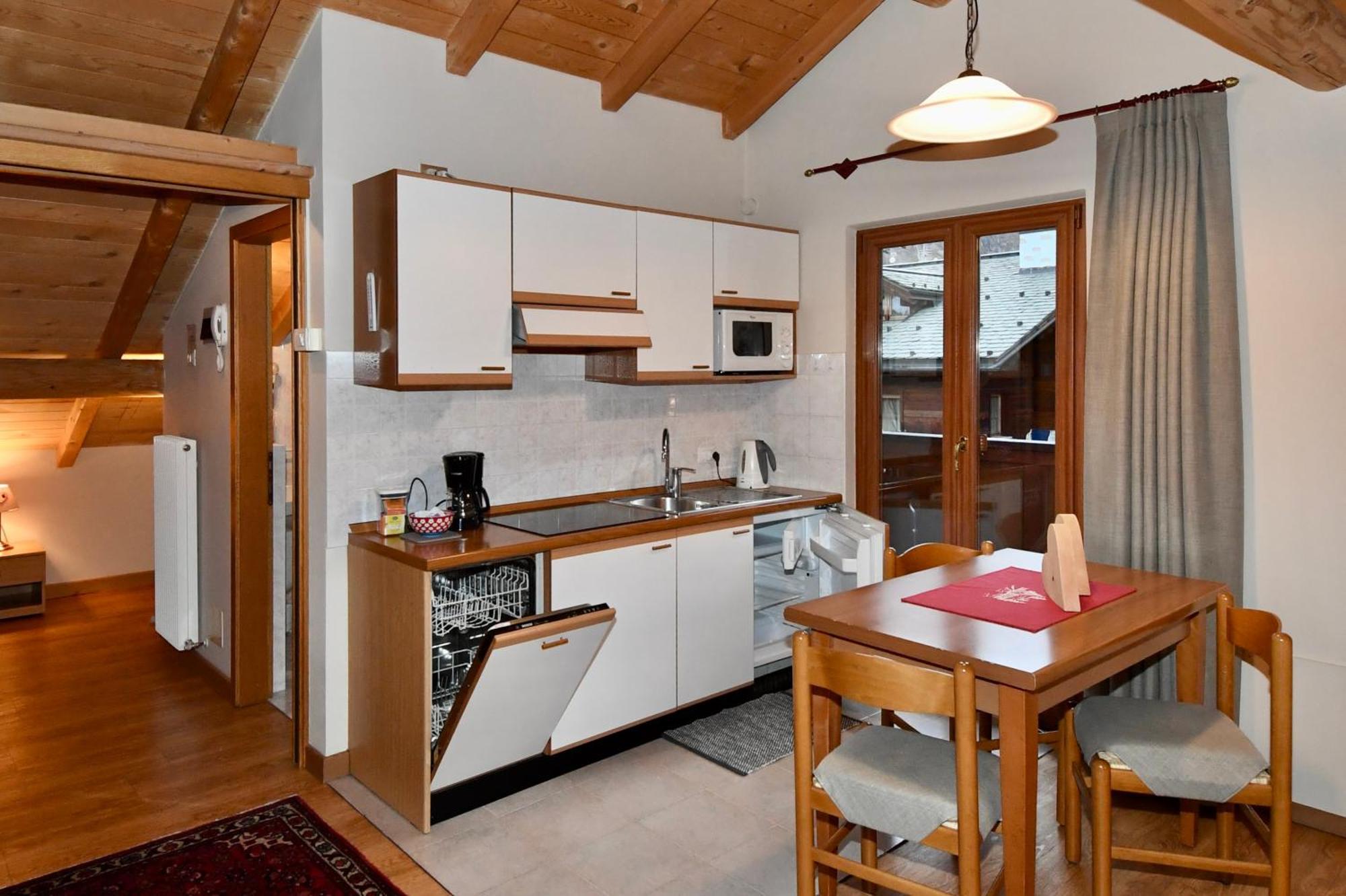 Casa Erica Apartments Livigno Exterior photo