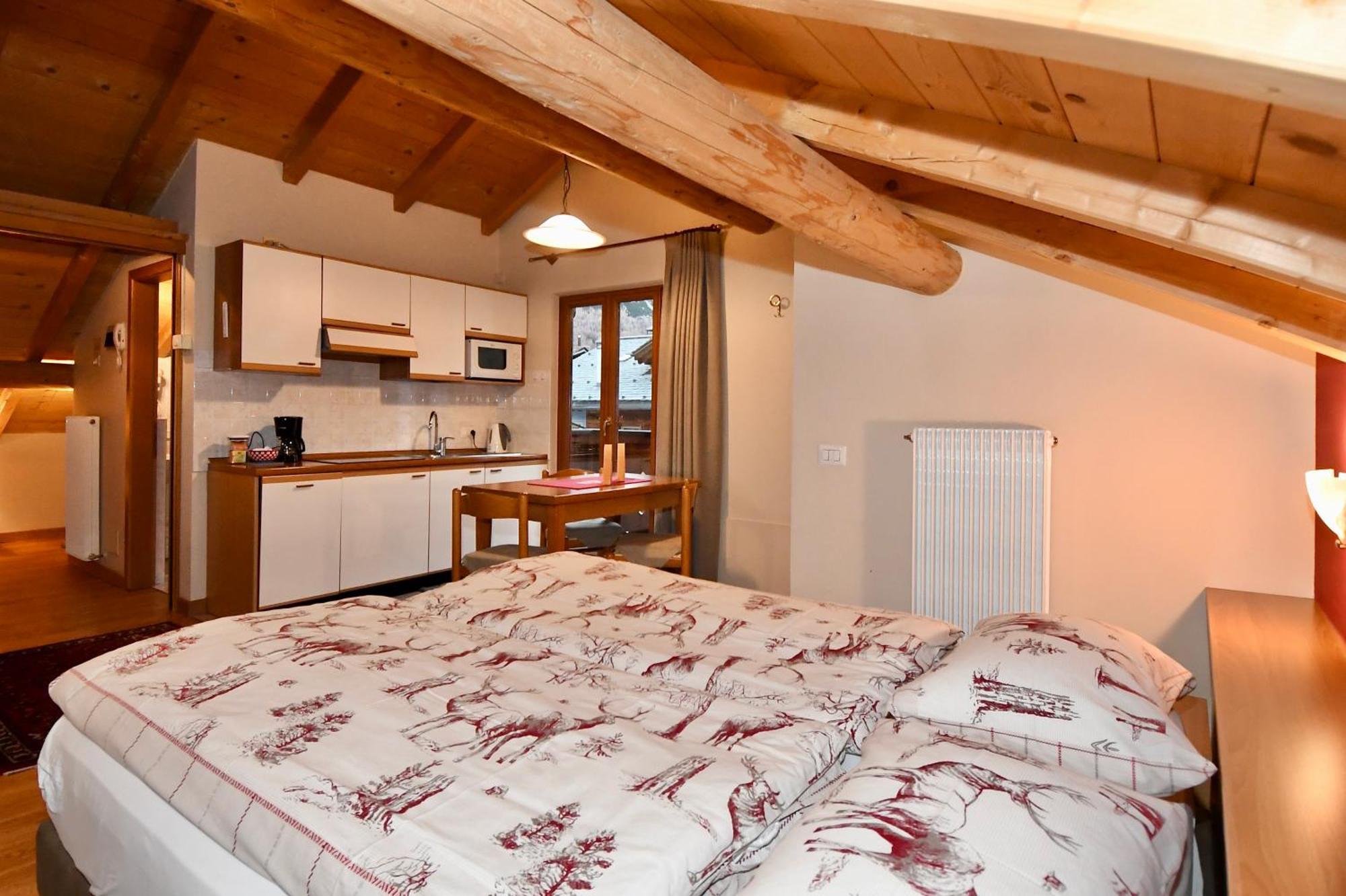 Casa Erica Apartments Livigno Exterior photo