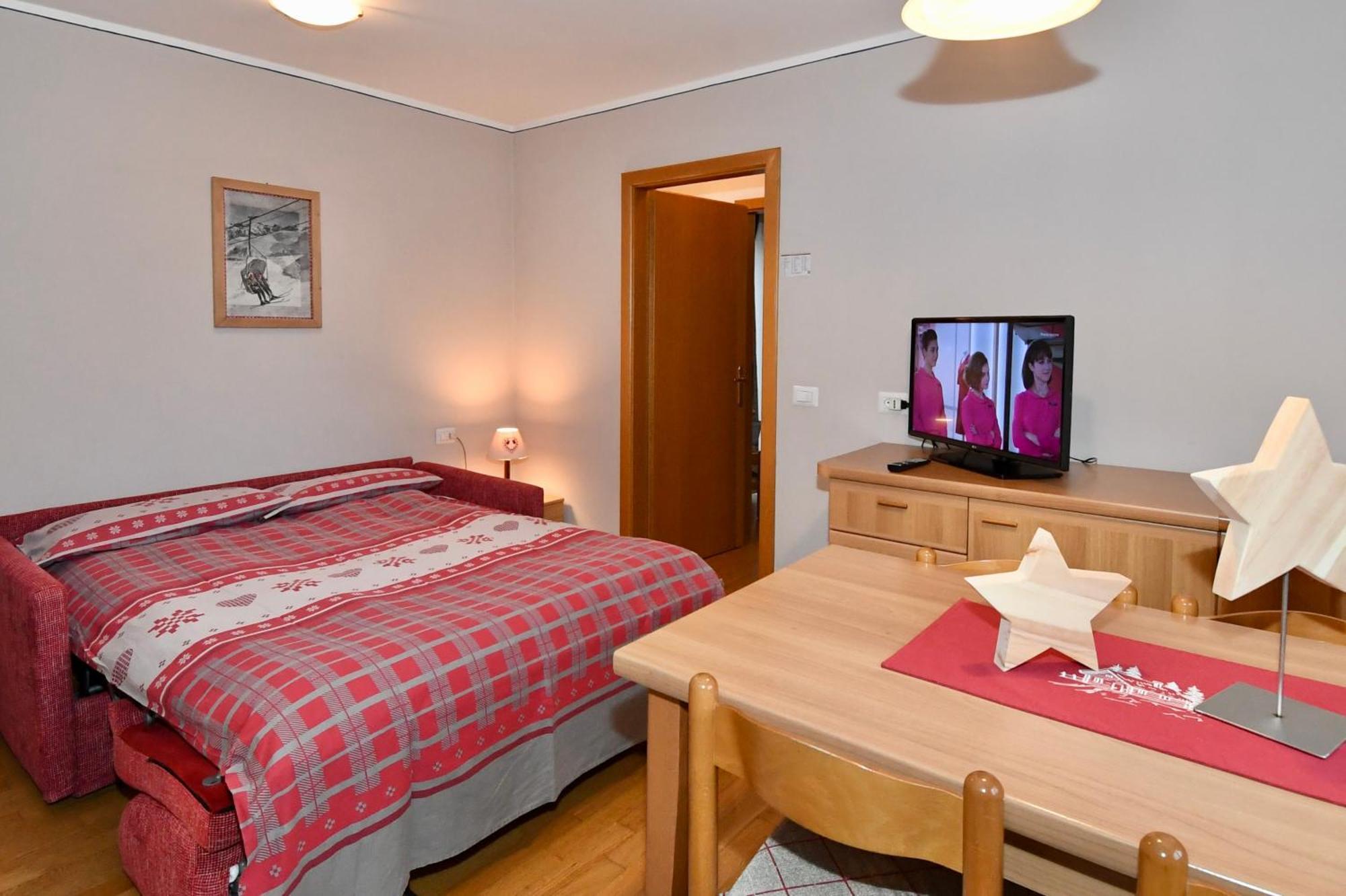Casa Erica Apartments Livigno Exterior photo