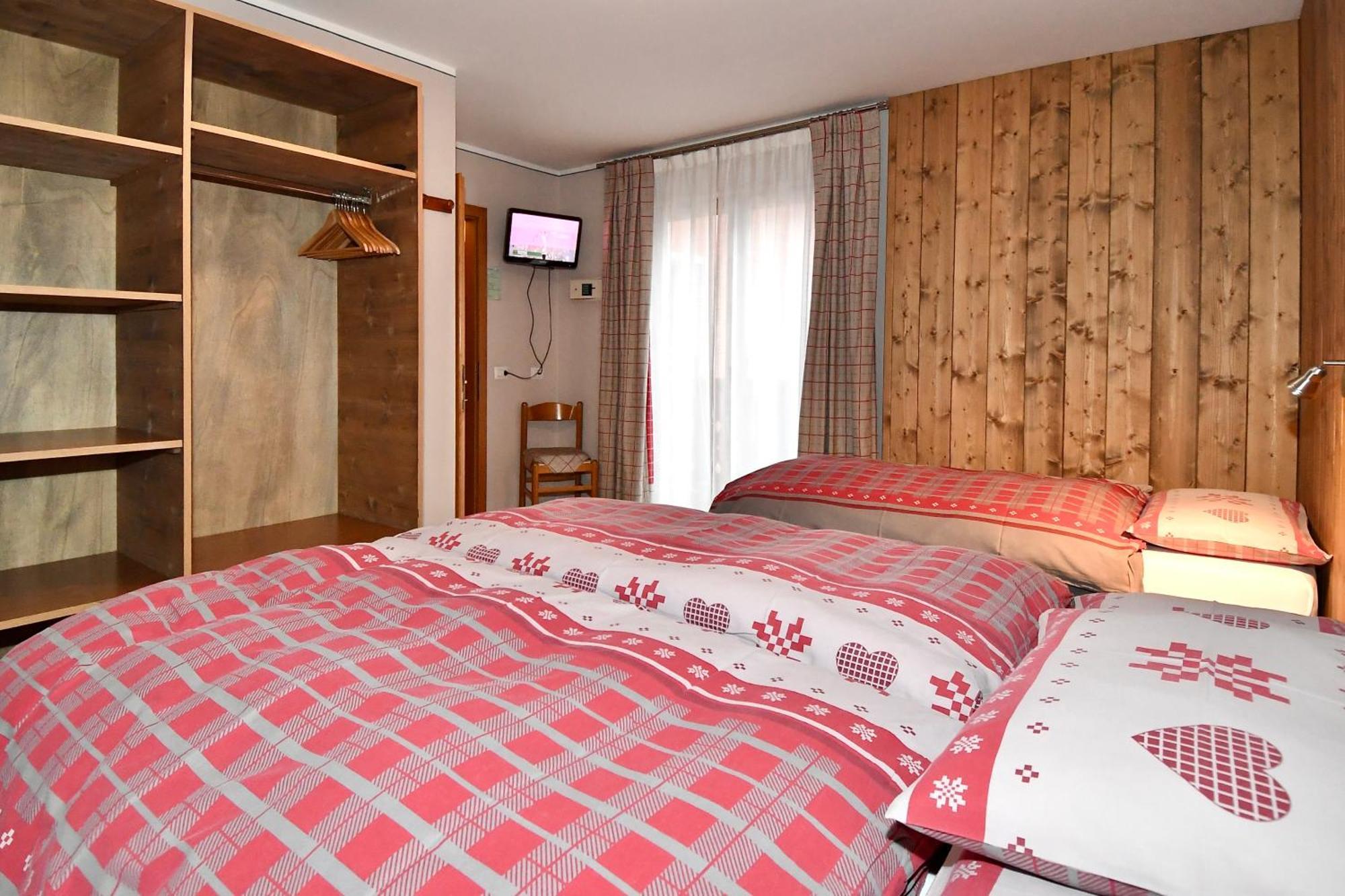 Casa Erica Apartments Livigno Exterior photo